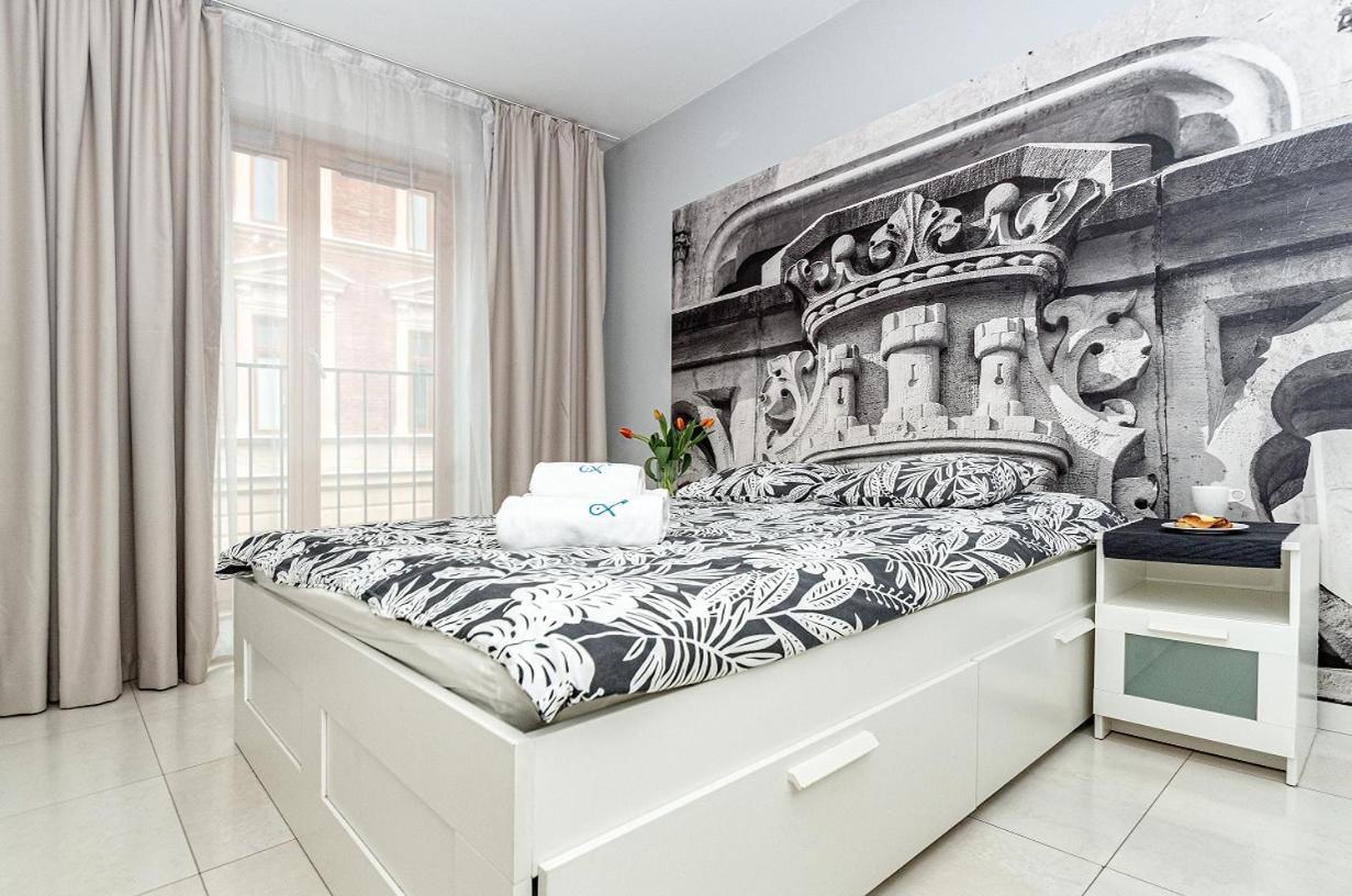 Landmark Apartments Краков Экстерьер фото
