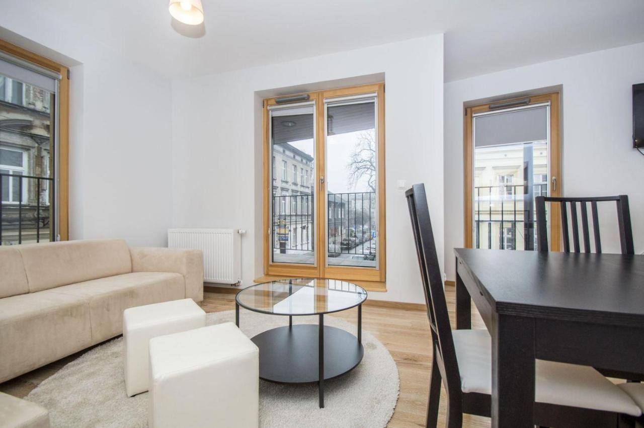 Landmark Apartments Краков Экстерьер фото